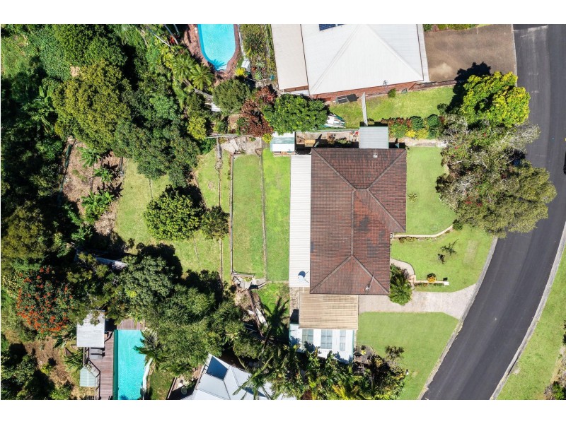 40 Tongarra Drive, Ocean Shores NSW 2483