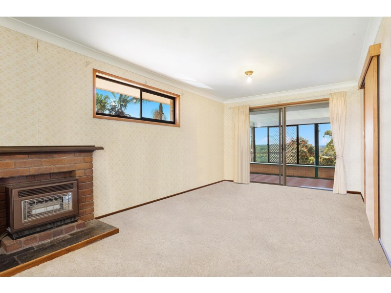 40 Tongarra Drive, Ocean Shores NSW 2483