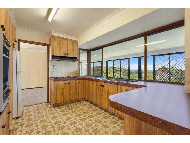 40 Tongarra Drive, Ocean Shores NSW 2483