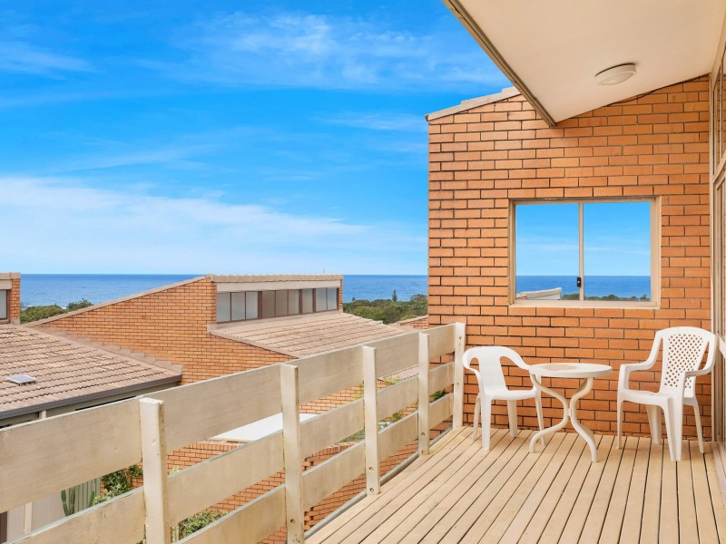 8/2 Langi Place, Ocean Shores NSW 2483