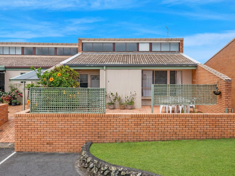 8/2 Langi Place, Ocean Shores NSW 2483