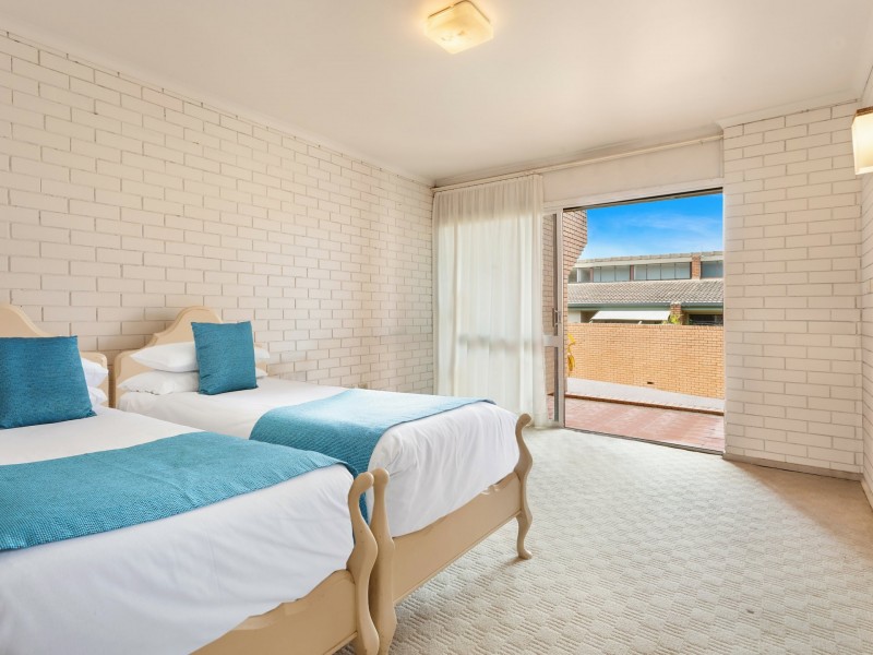 8/2 Langi Place, Ocean Shores NSW 2483