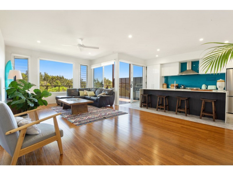 2/6 Hassett Drive, Pottsville NSW 2489