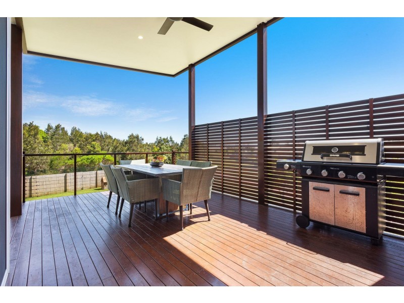 2/6 Hassett Drive, Pottsville NSW 2489