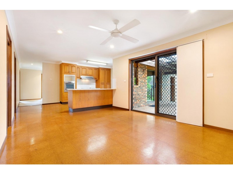 40 Kolora Way, Ocean Shores NSW 2483