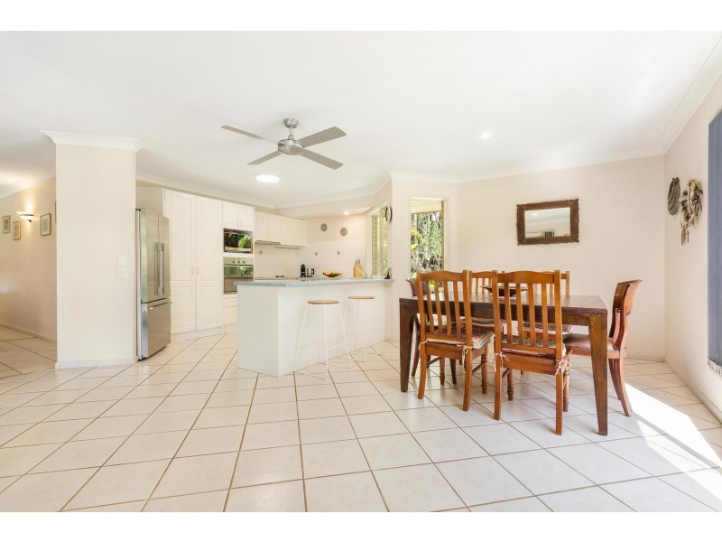14 Terrara Court, Ocean Shores NSW 2483
