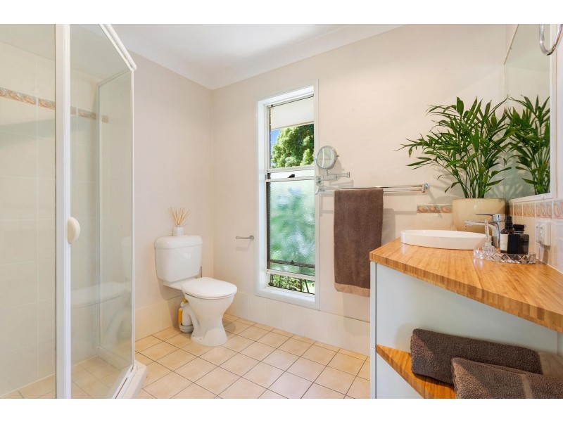 14 Terrara Court, Ocean Shores NSW 2483