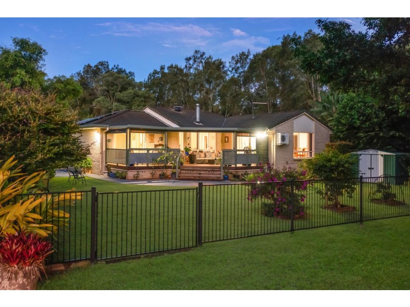 14 Terrara Court, Ocean Shores NSW 2483