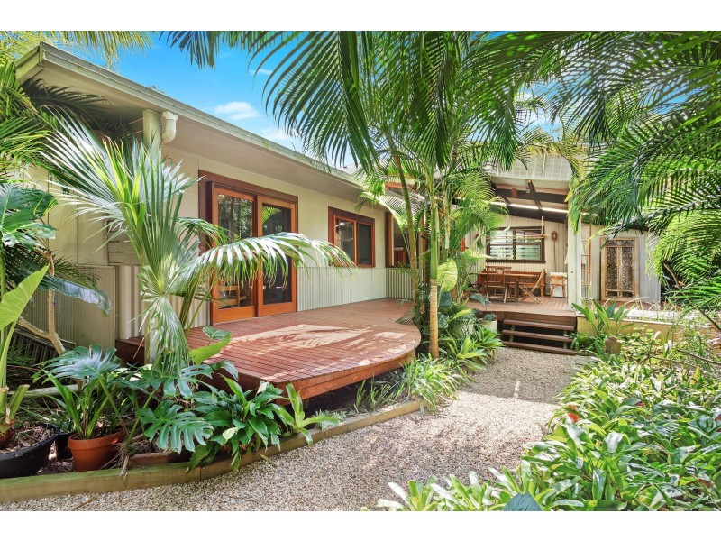 1 Gloria Street, South Golden Beach NSW 2483