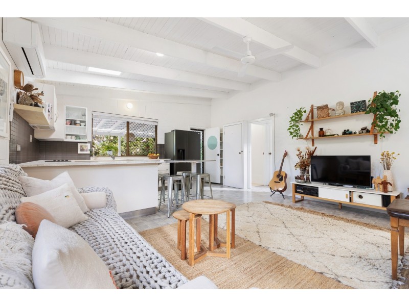4 Robin Street, South Golden Beach NSW 2483