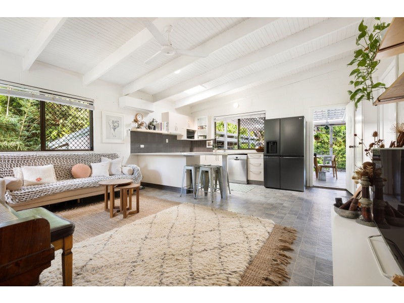 4 Robin Street, South Golden Beach NSW 2483