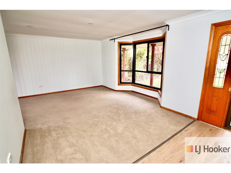 42 Yamble Drive, Ocean Shores NSW 2483