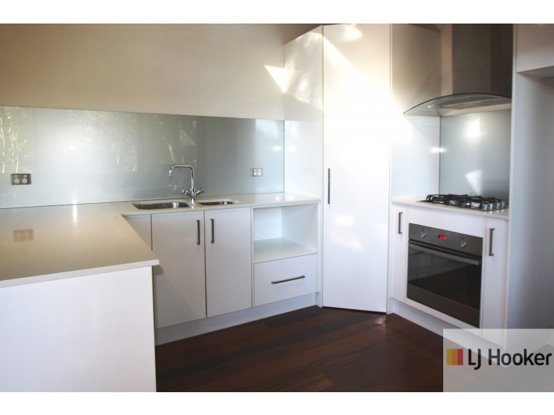 16 Nandroya Avenue, Ocean Shores NSW 2483