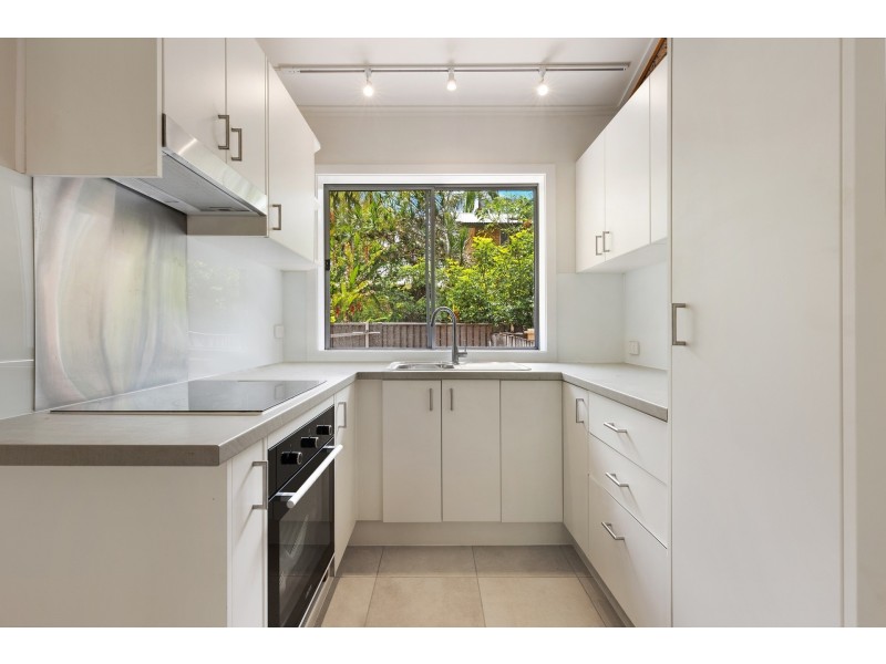 2/12 Peter Street, South Golden Beach NSW 2483
