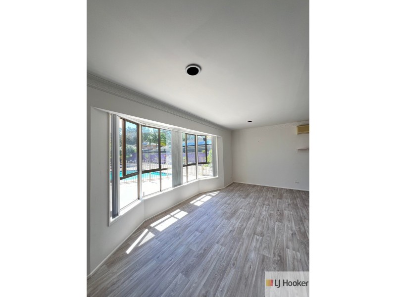 10 Terarra Court, Ocean Shores NSW 2483