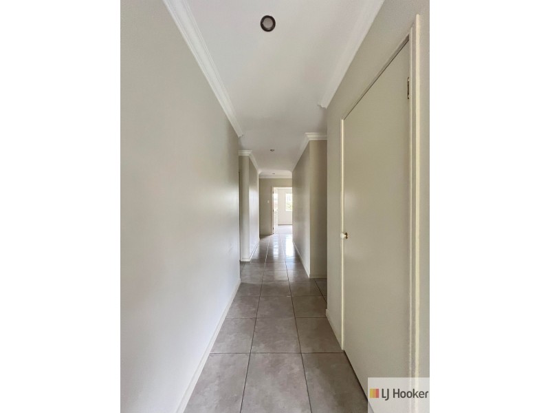 9 Miram Place, Ocean Shores NSW 2483