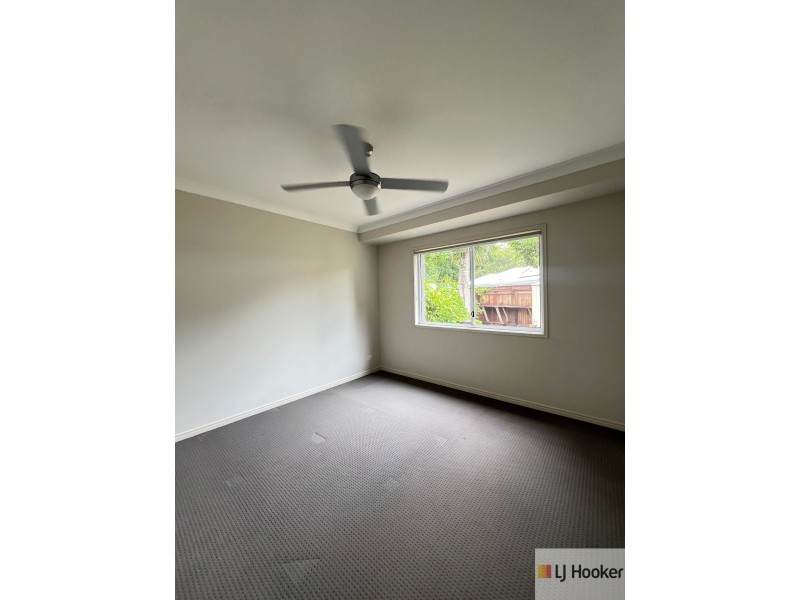 9 Miram Place, Ocean Shores NSW 2483
