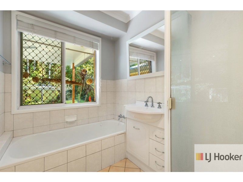 91 Balemo Drive, Ocean Shores NSW 2483