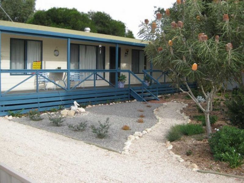 11 Baker Avenue, Port Vincent SA 5581