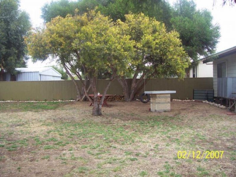 11 Baker Avenue, Port Vincent SA 5581