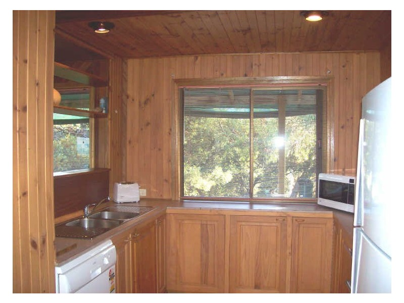 8 Lime Kiln Road, Port Vincent SA 5581