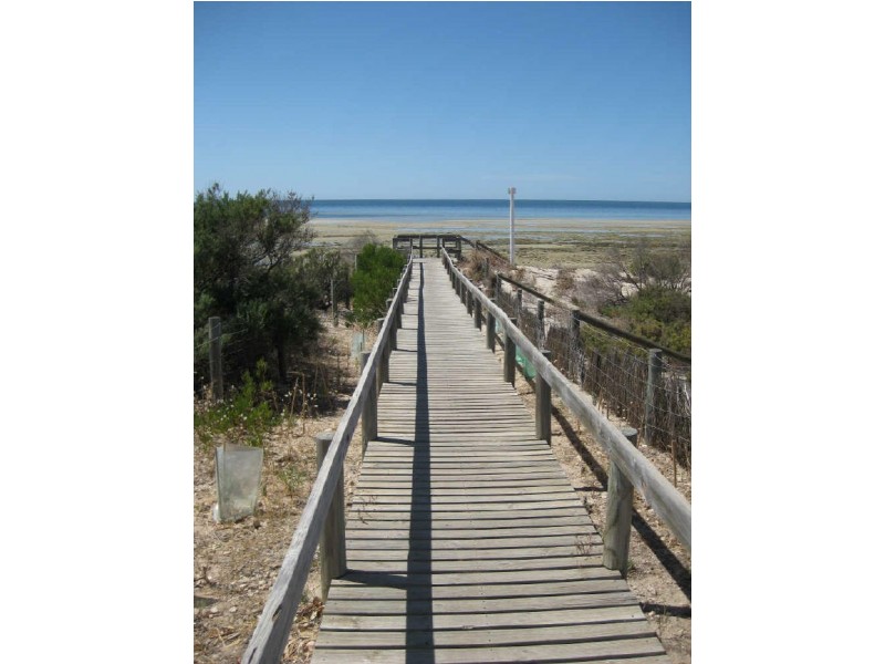 20 Esplanade, Port Vincent SA 5581