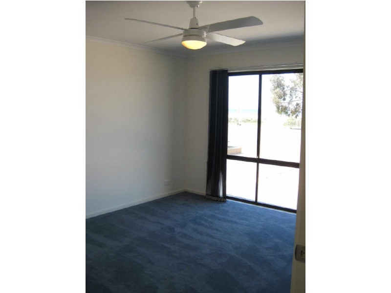 20 Esplanade, Port Vincent SA 5581