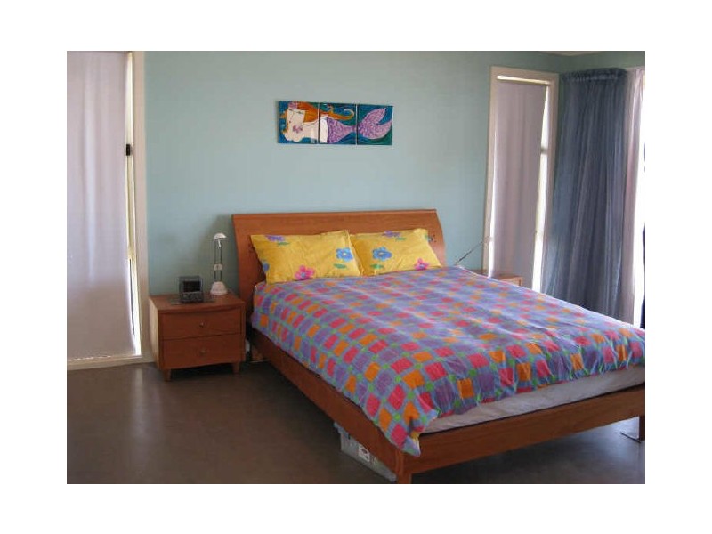 56 Esplanade, Port Vincent SA 5581