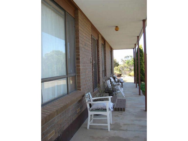 5 Esplanade, Wool Bay SA 5575