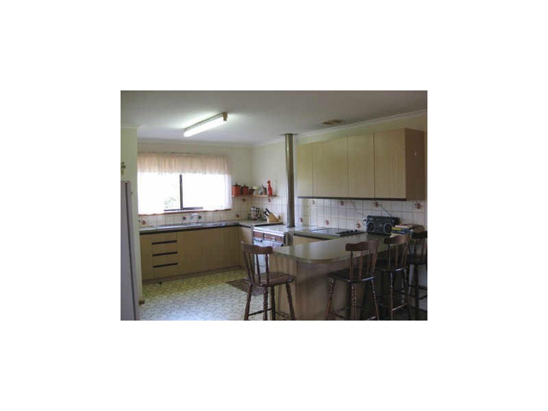 5 Esplanade, Wool Bay SA 5575