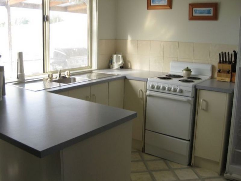 14 Ramsay Street, Port Vincent SA 5581