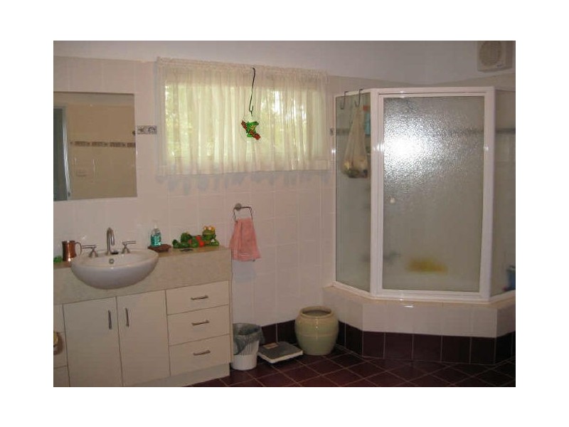 11 Moorara Way, Port Julia SA 5575