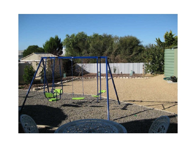 11 Moorara Way, Port Julia SA 5575