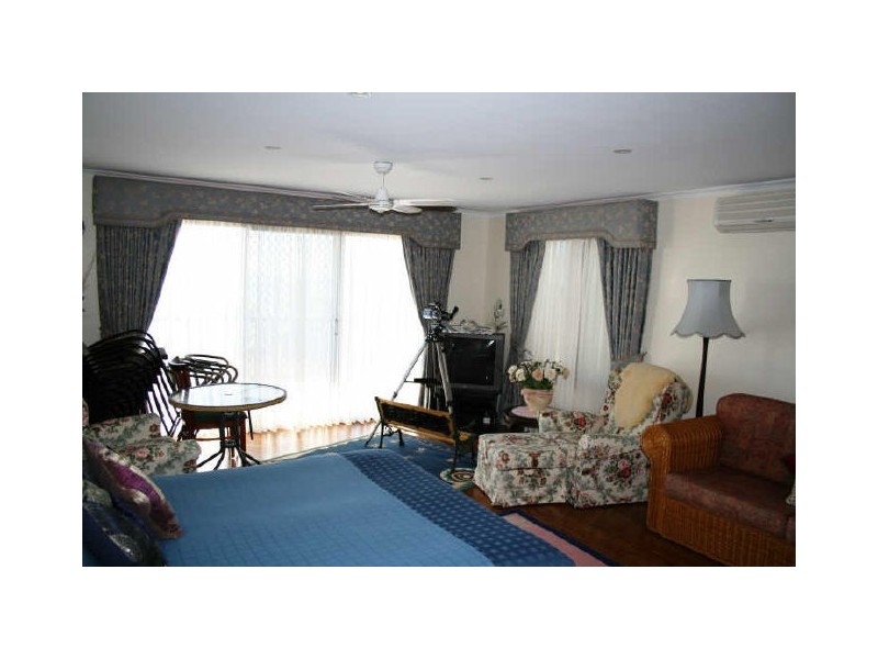 12 Smith Street, Port Vincent SA 5581