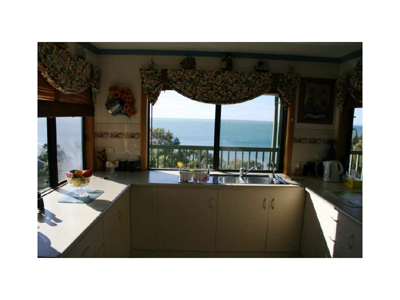 12 Smith Street, Port Vincent SA 5581