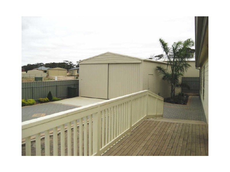 11 Adonis Road, Port Vincent SA 5581