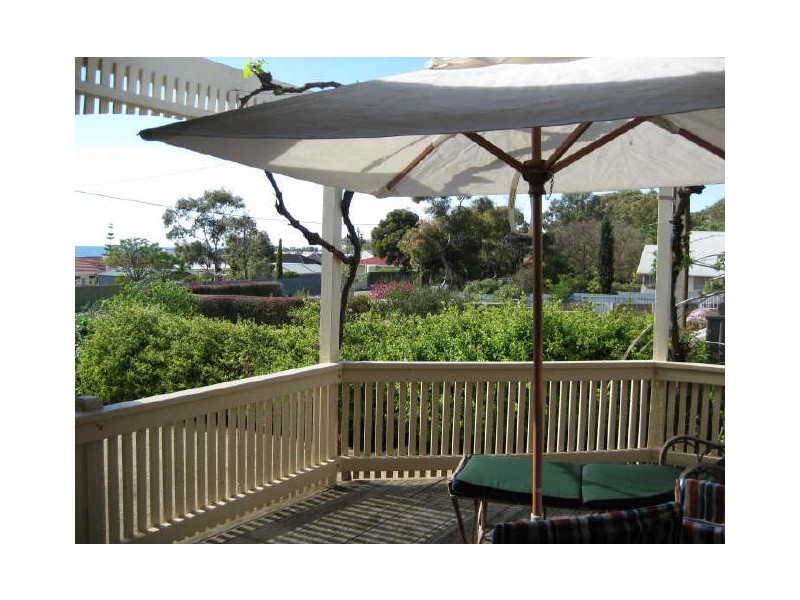 9 Kempe Street, Port Vincent SA 5581