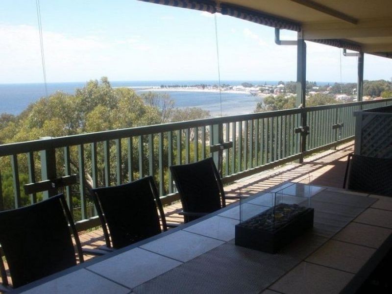 12 Smith Street, Port Vincent SA 5581