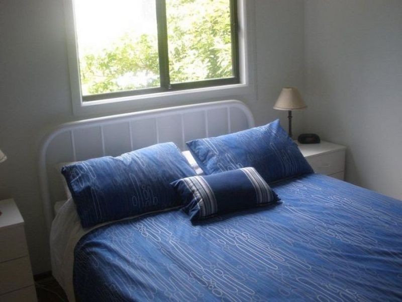 12 Smith Street, Port Vincent SA 5581