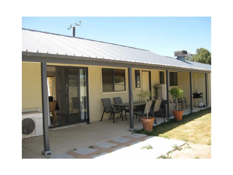 Unit 2/17 Cameron St, Port Vincent SA 5581