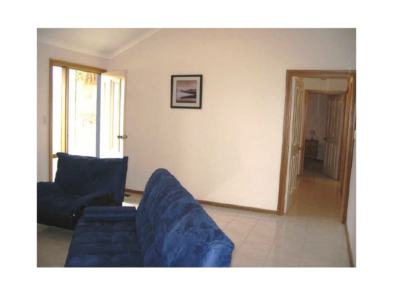 Unit 2/17 Cameron St, Port Vincent SA 5581