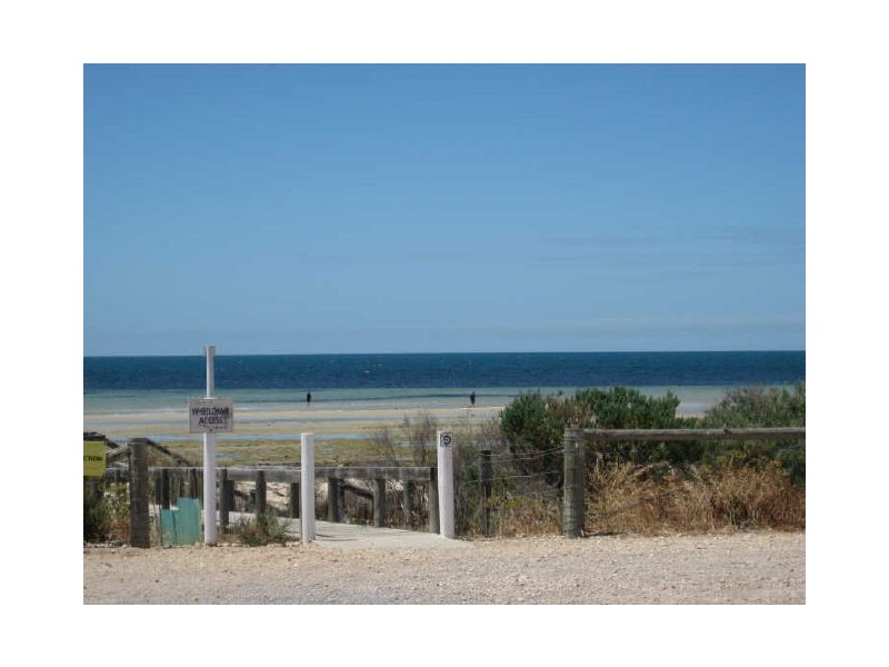 22 Esplanade, Port Vincent SA 5581
