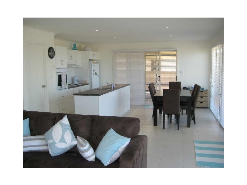 22 Esplanade, Port Vincent SA 5581