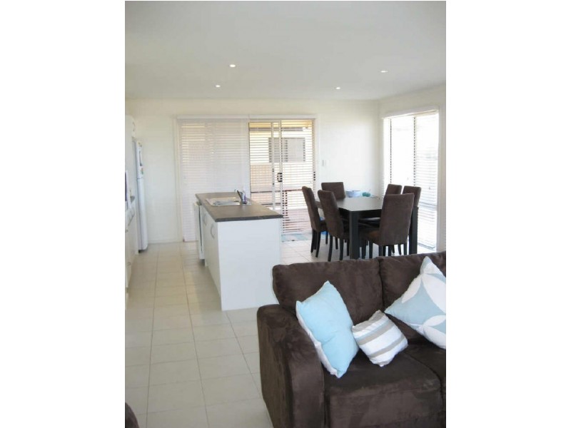 22 Esplanade, Port Vincent SA 5581