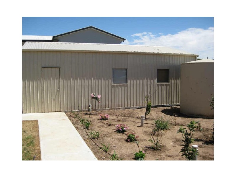 22 Esplanade, Port Vincent SA 5581