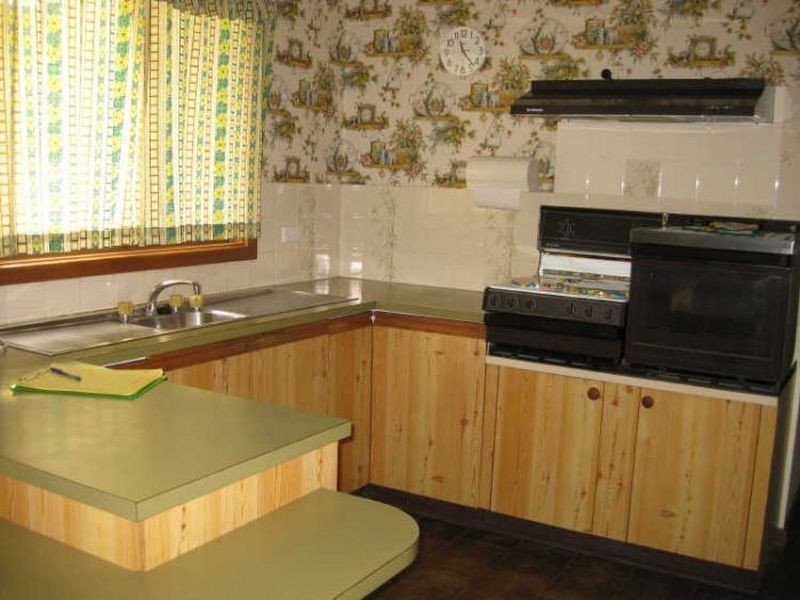 13 Baker Avenue, Port Vincent SA 5581