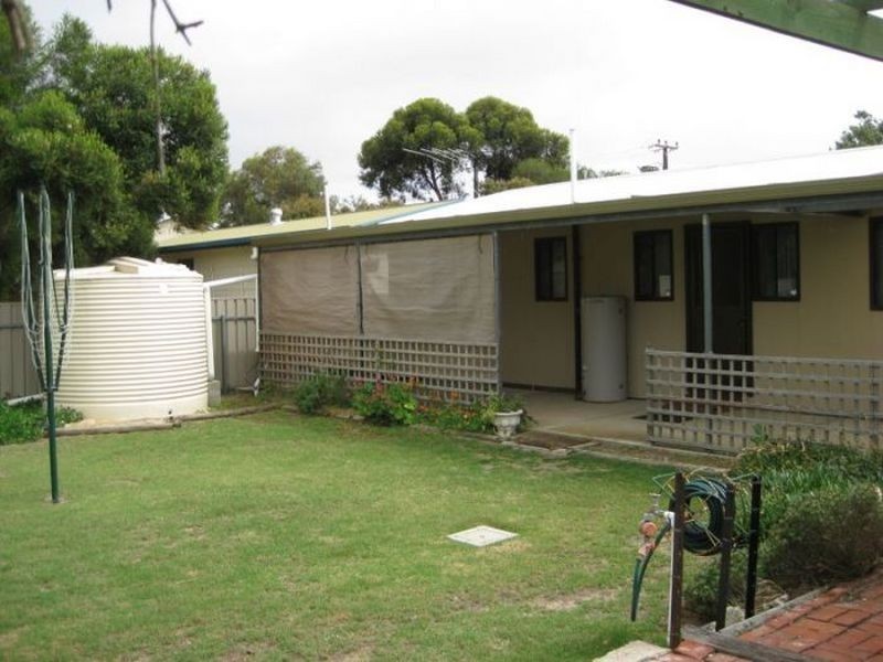 13 Baker Avenue, Port Vincent SA 5581