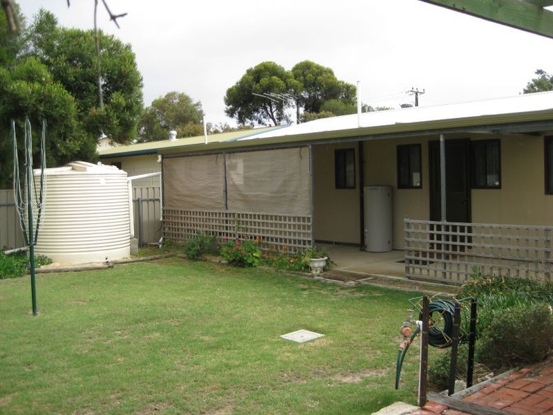 13 Baker Avenue, Port Vincent SA 5581