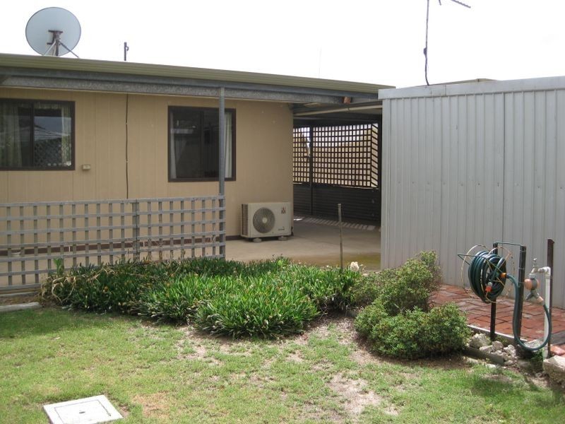 13 Baker Avenue, Port Vincent SA 5581
