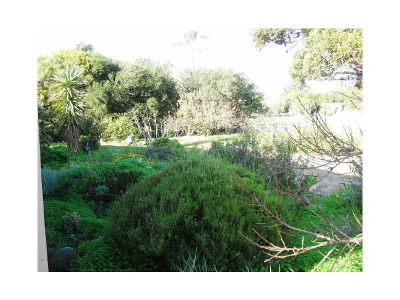 11 Giles St West, Coobowie SA 5583